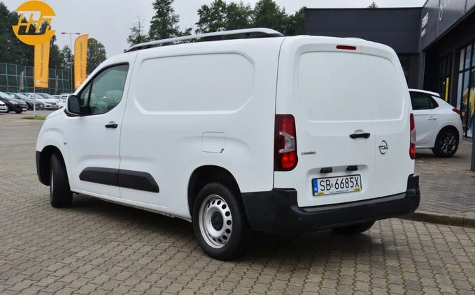 Opel Combo cena 69900 przebieg: 132956, rok produkcji 2019 z Zambrów małe 106